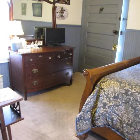 Main Street Bed & Breakfast